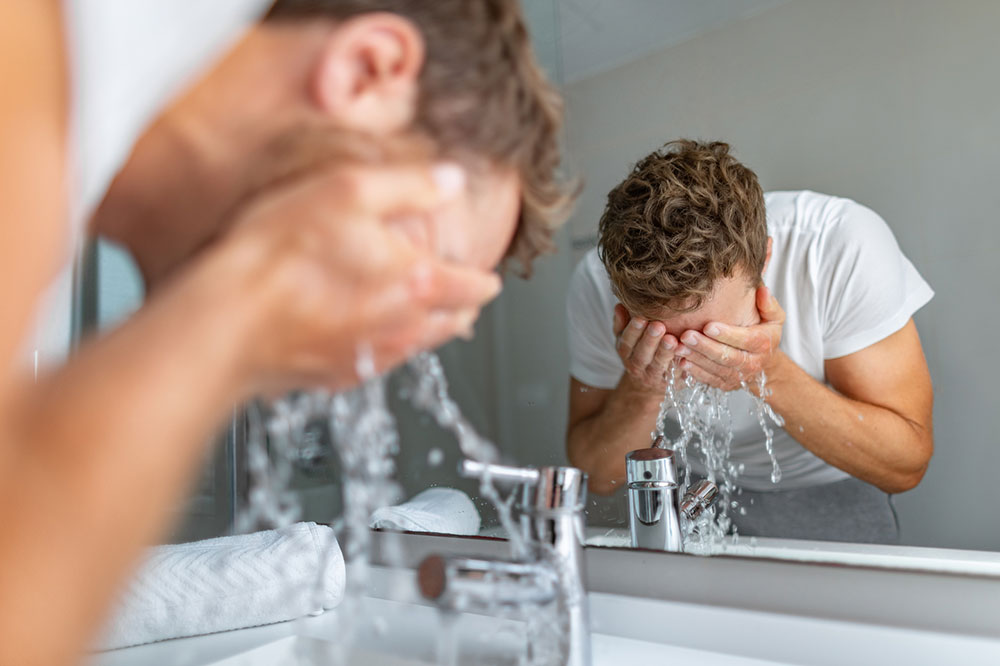 Top 5 Face Cleansers for Managing Eczema